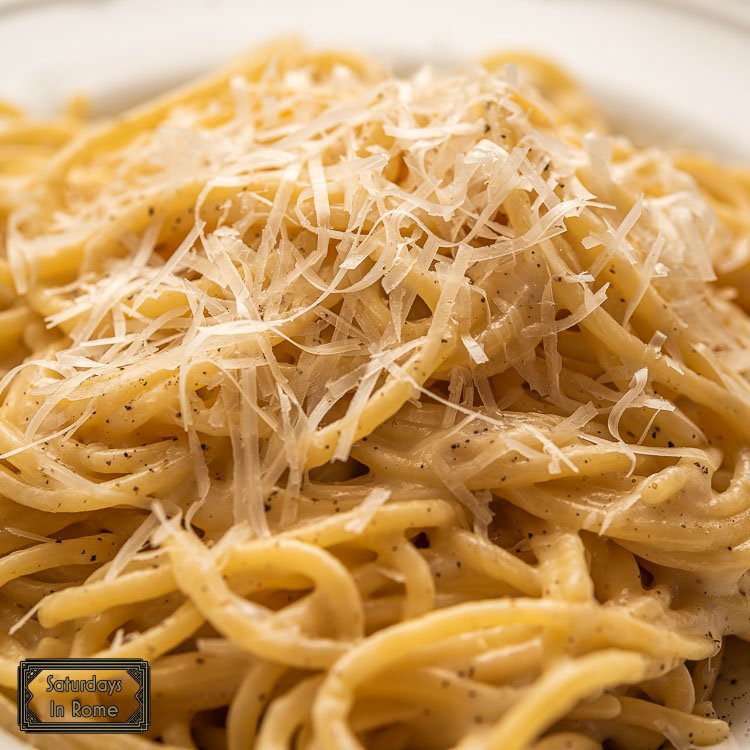This Authentic Cacio e Pepe Recipe Is A Classic Roman Meal