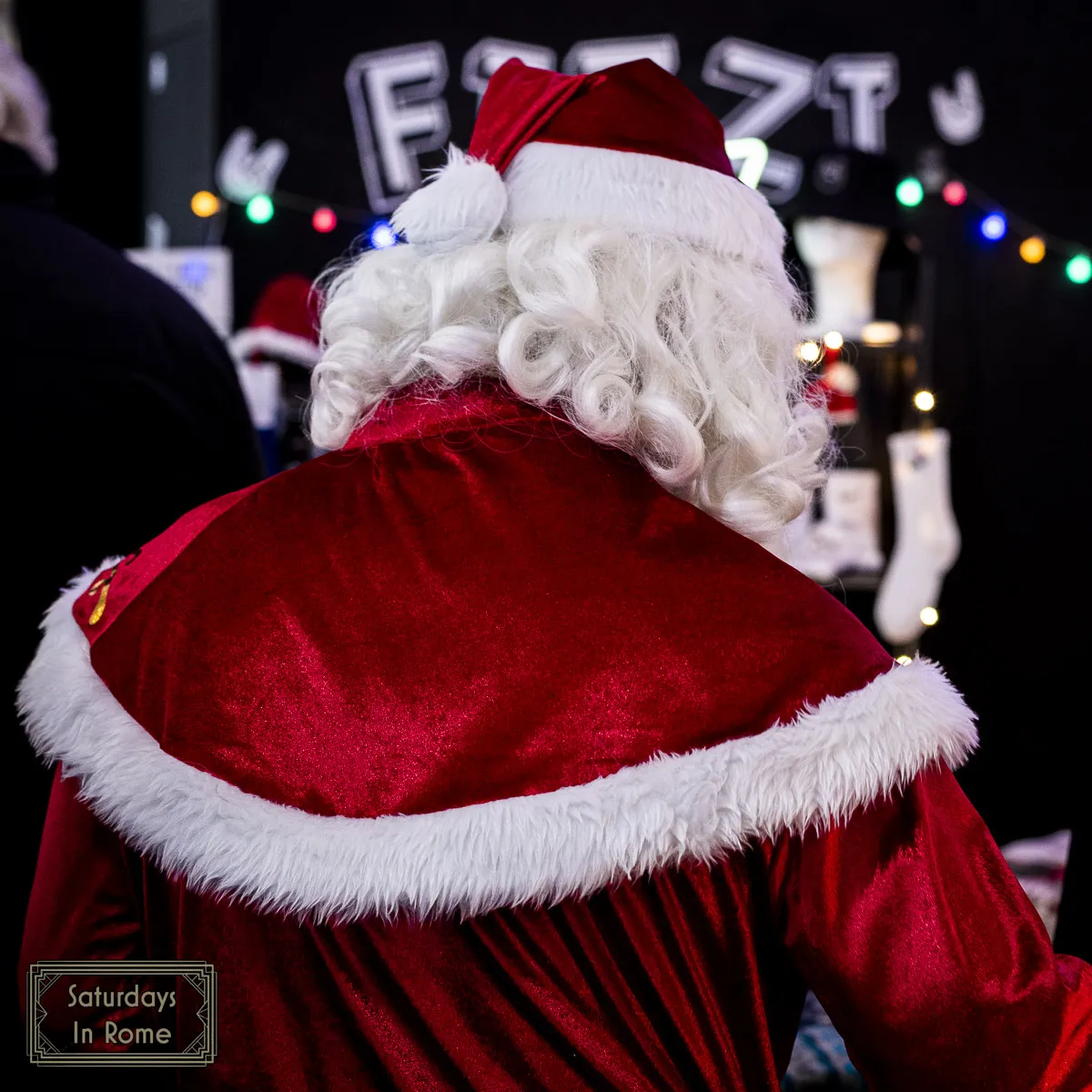 Rome in December - Santa's Back