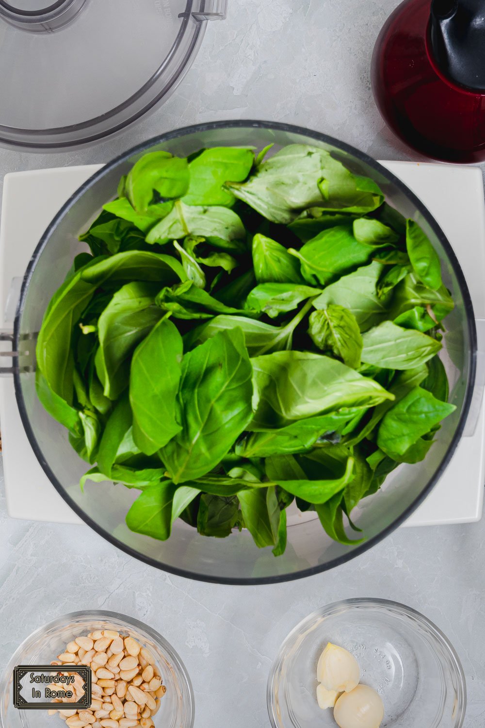 authentic italian pesto recipe - basil