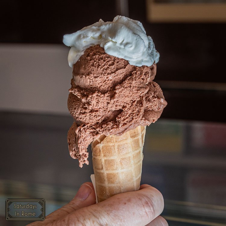 FataMorgana Gelato Rome - Milk Chocolate & Cream