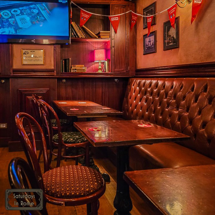 Irish Bar In Rome - Warm and Cozy