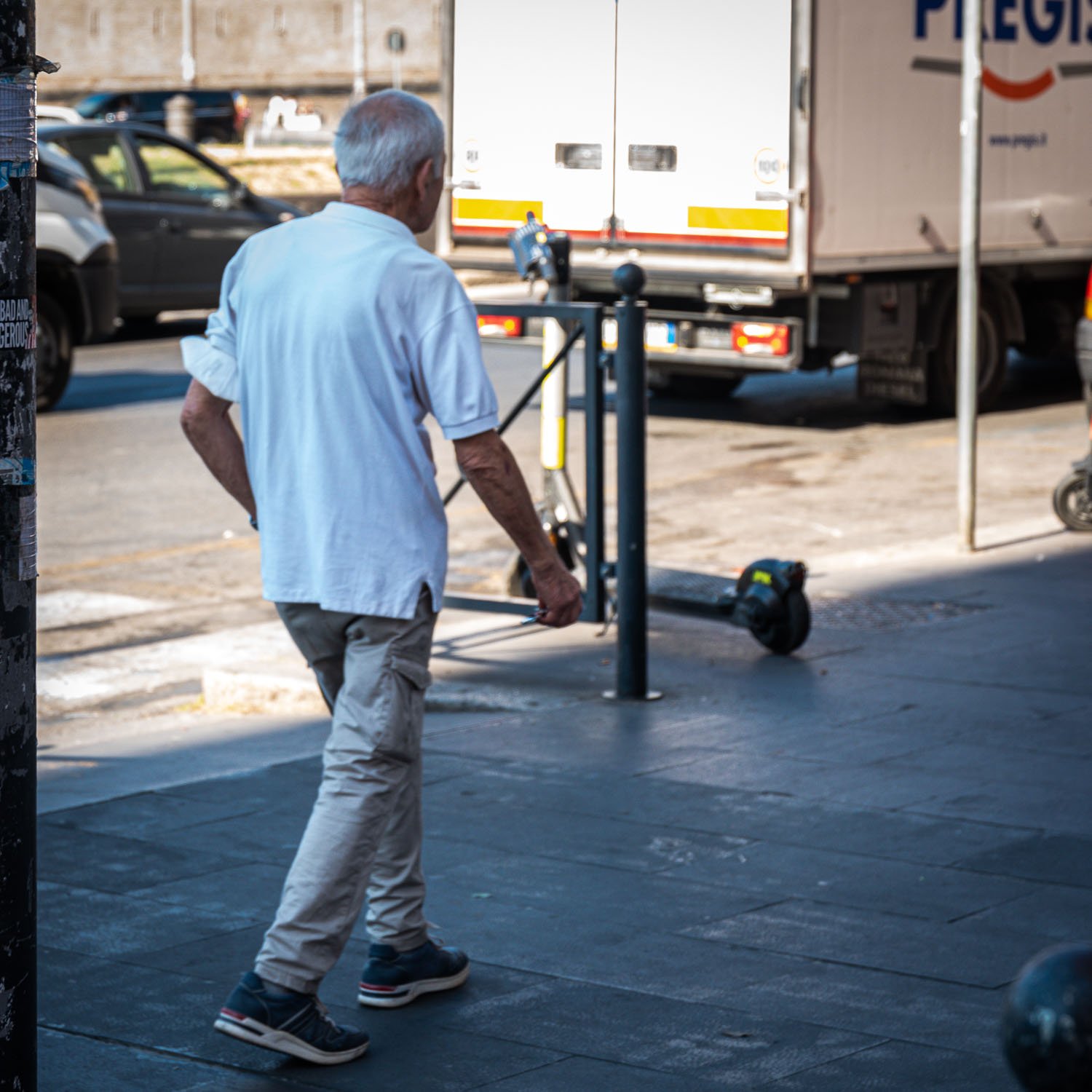 Life Expectancy in Italy - Strolling