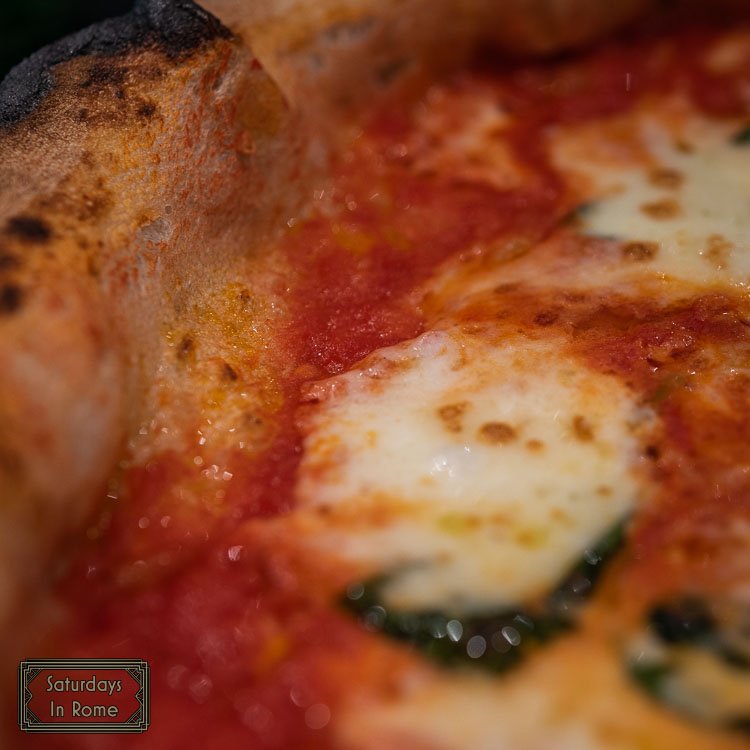 pizzeria sorbillo - Bread