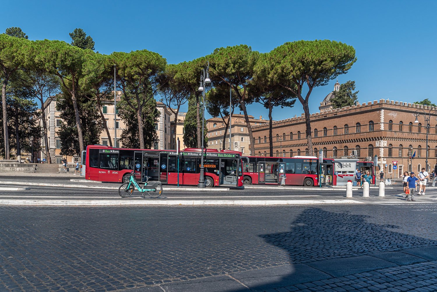 Rome City Bus - Bus Stop
