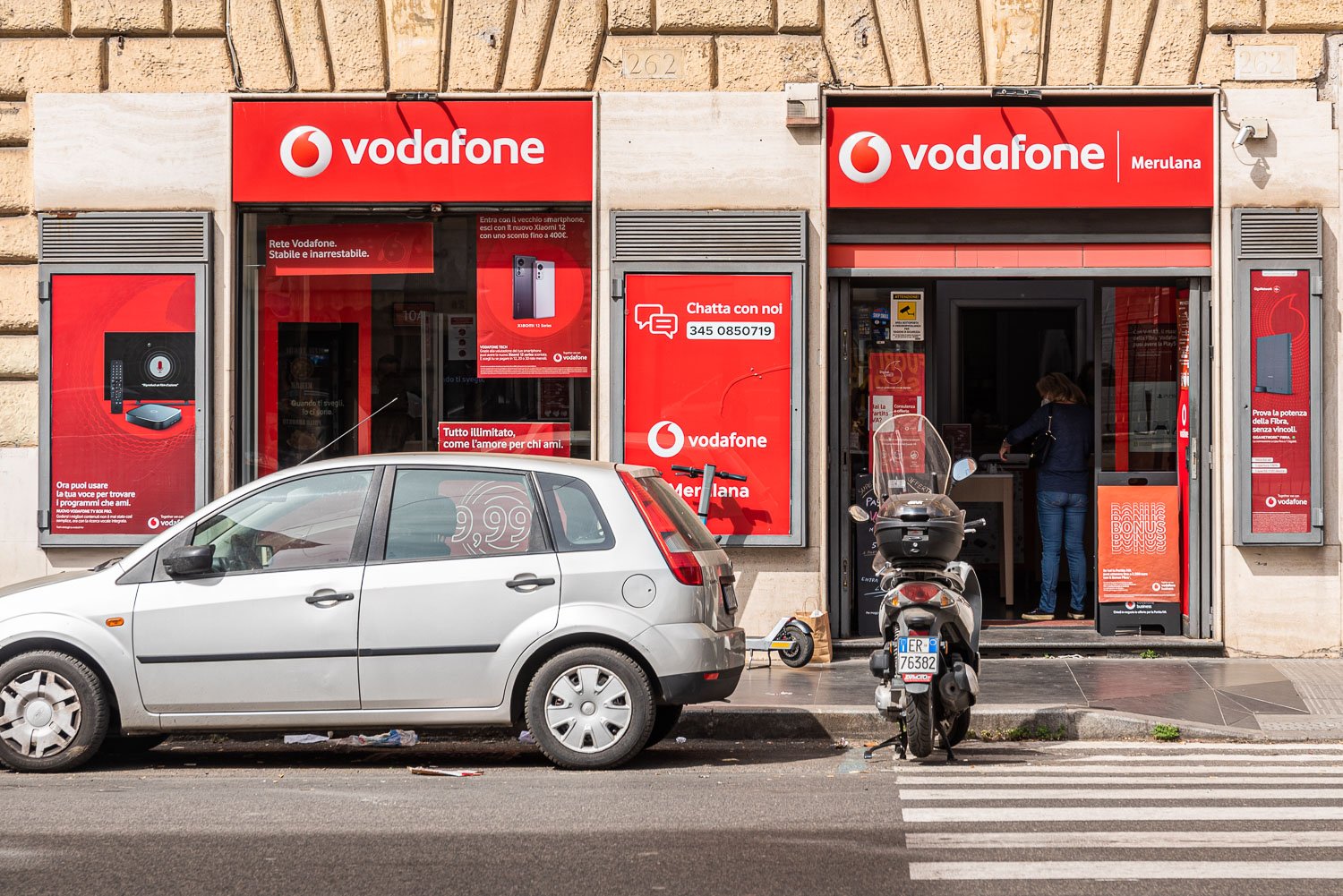 Rome SIM card - Vodafone