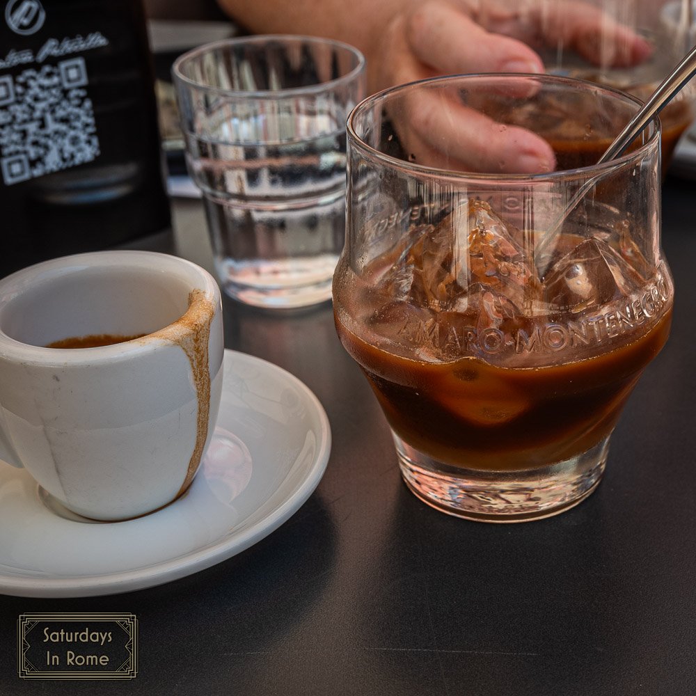 What to eat in Bari - Caffè Leccese
