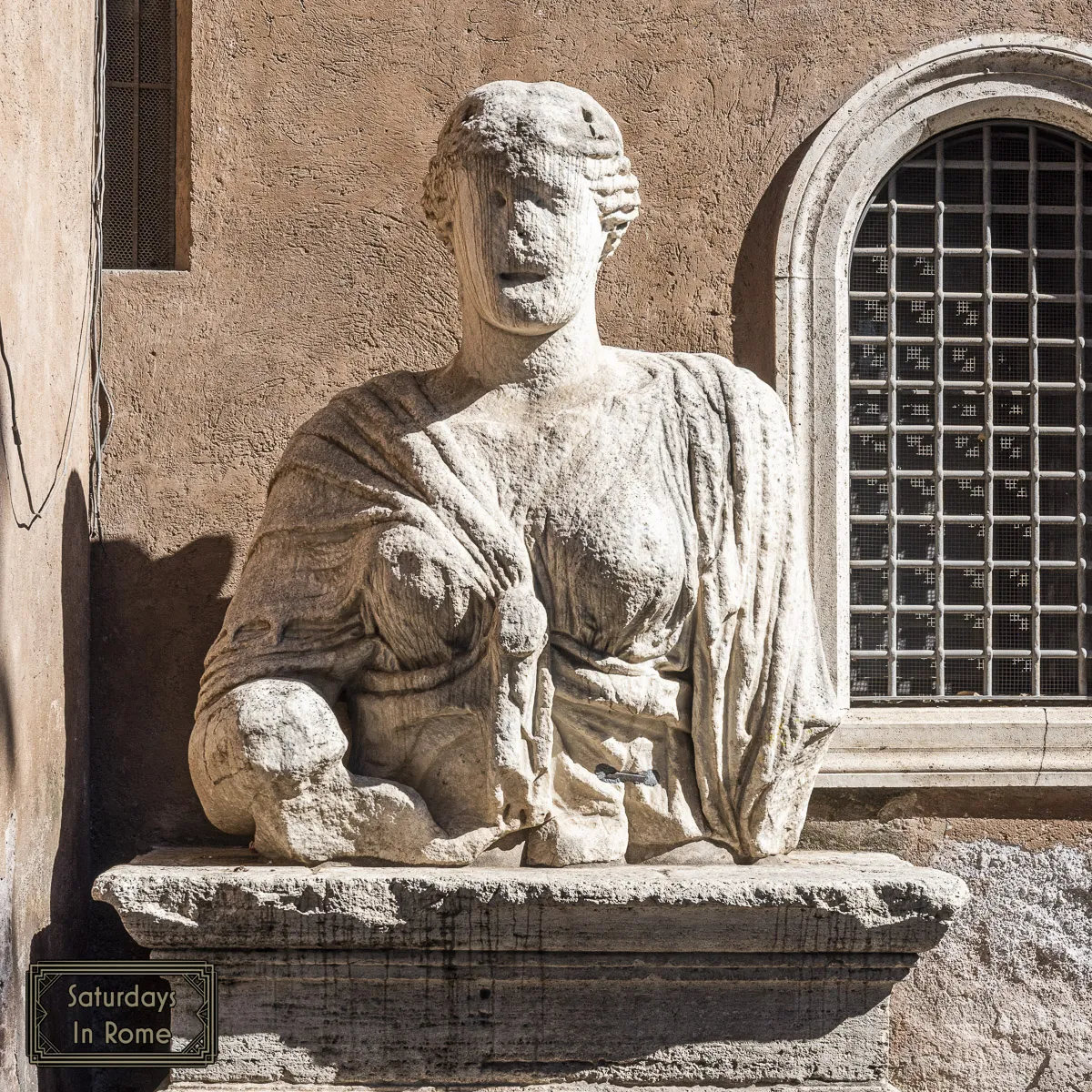 Ancient Sites In Rome - Talking Statue