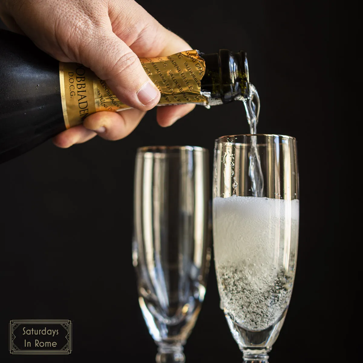 Wine In Rome - Pouring Prosecco