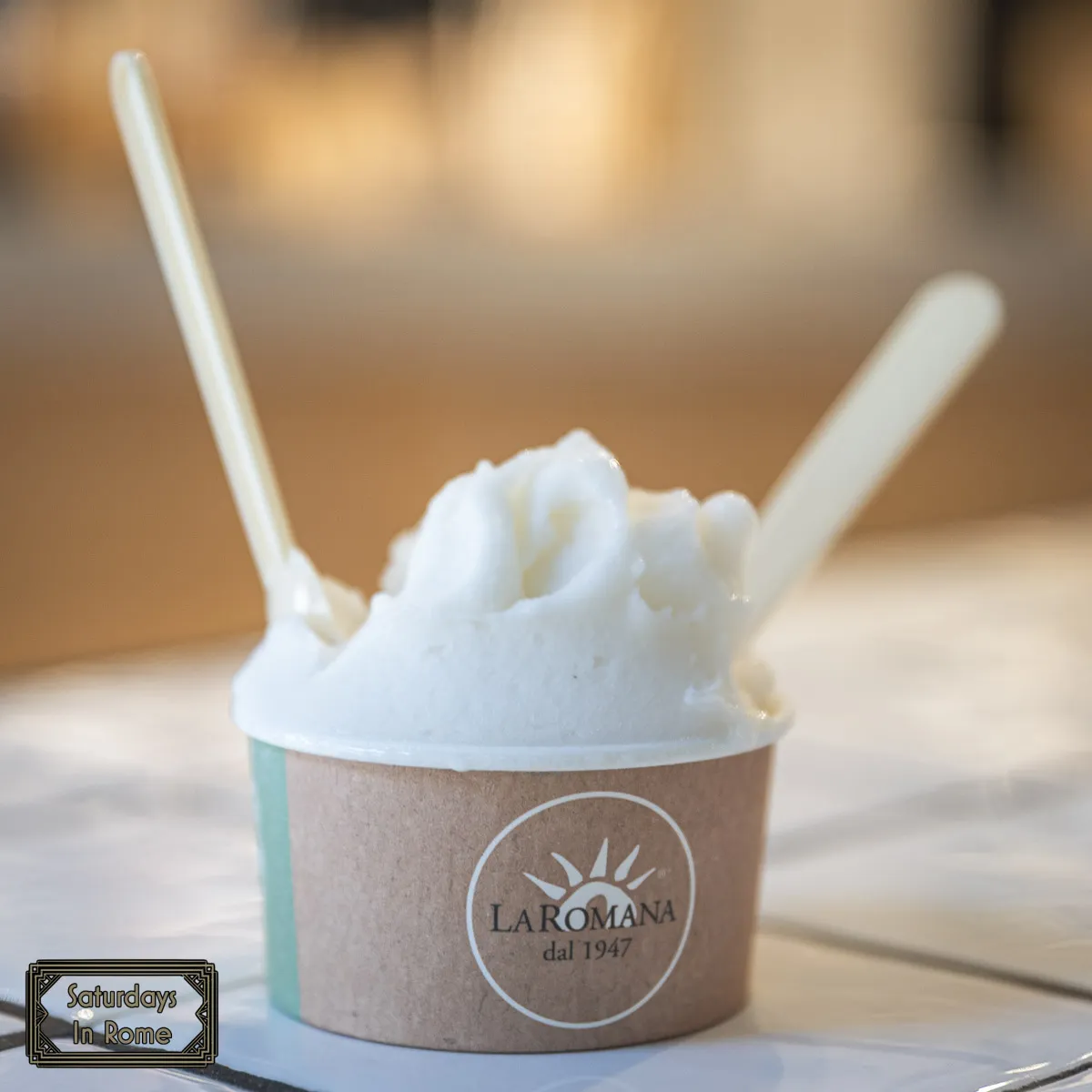 La Romana Gelato - Lemon Gelato In A Cup