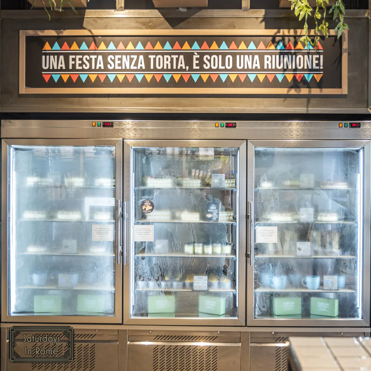 La Romana Gelato - Cakes & More
