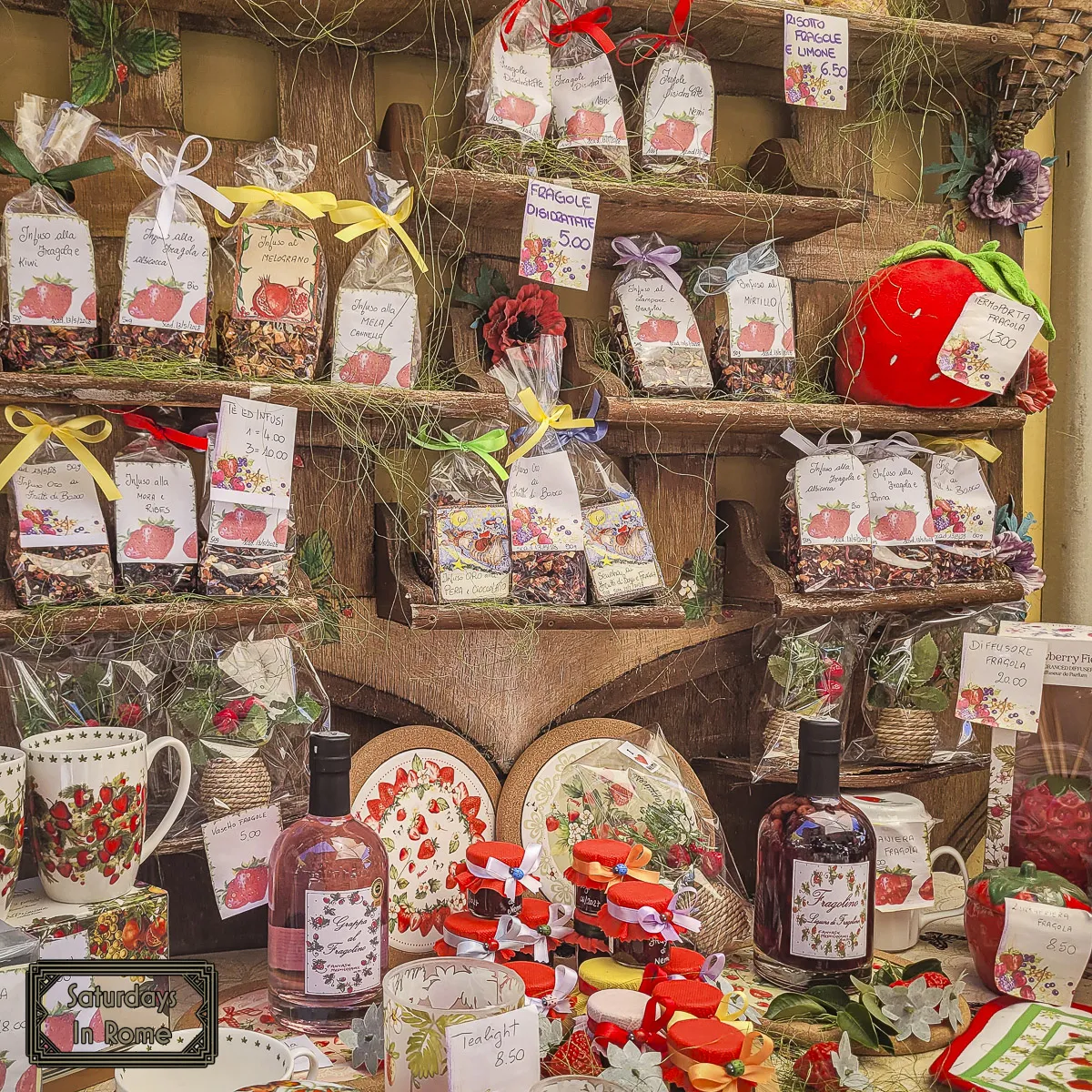 Nemi - Strawberries of all kinds